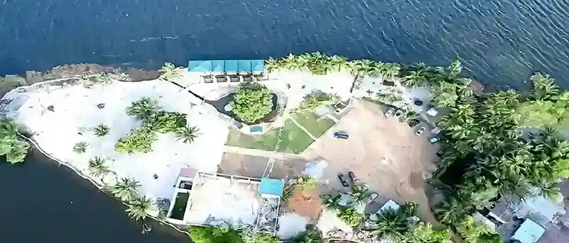 La Mangrove Vue du Ciel